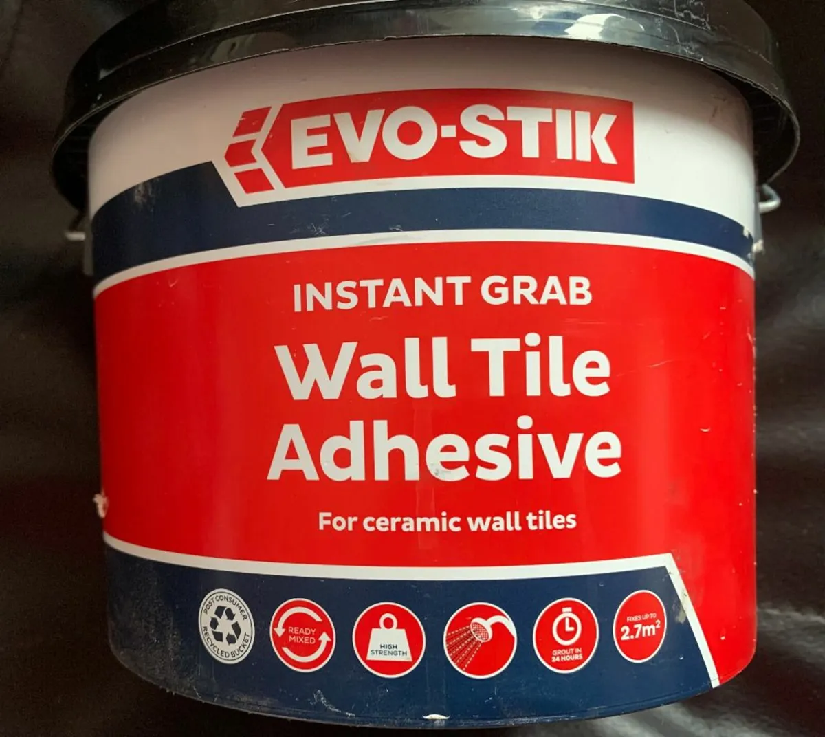 Wall tile ready mix adhesive - part tub - Image 1