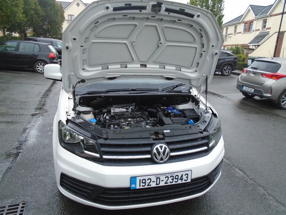 Volkswagen Caddy, 2019 One Owner,Total Price 16500 - Image 3