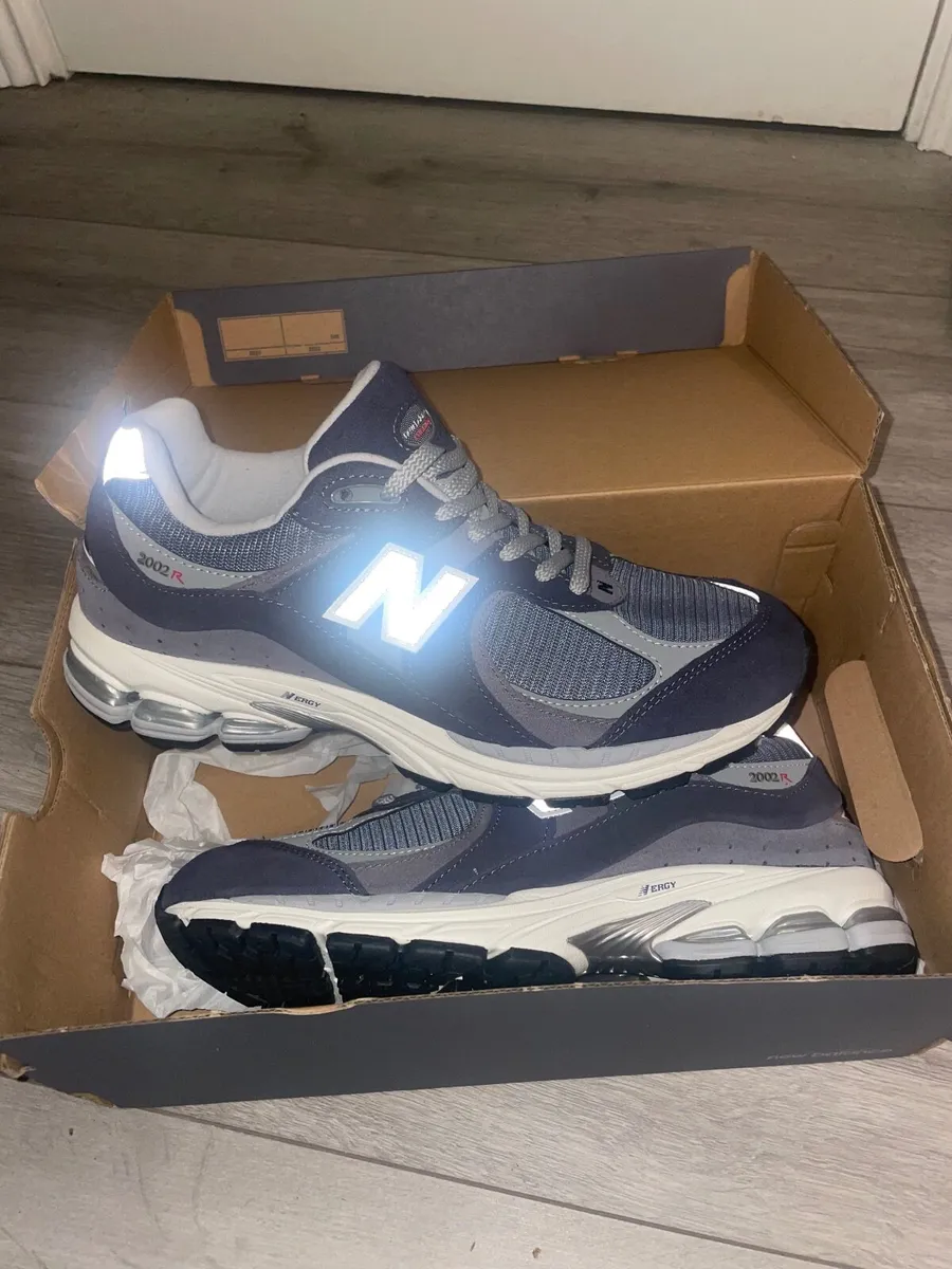 New Balance 2002r - Image 4