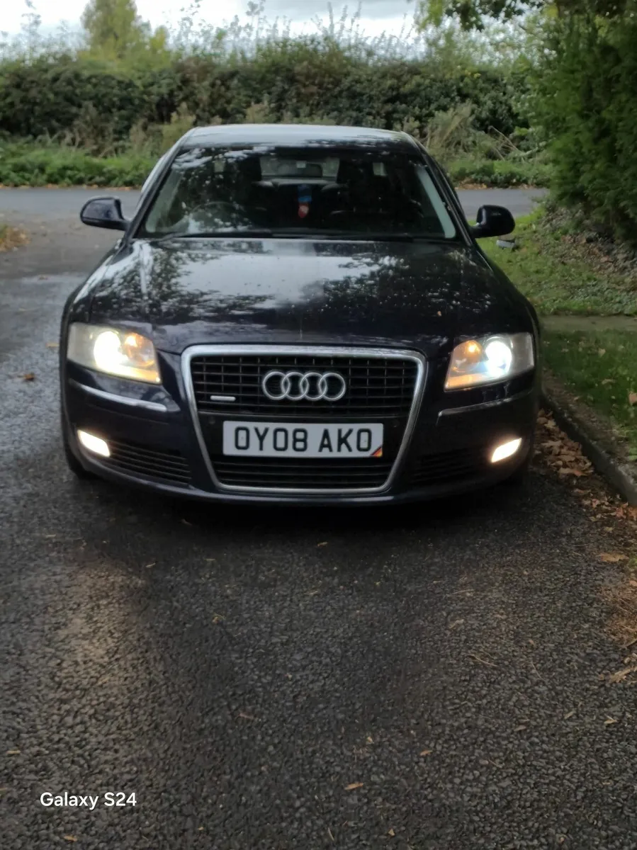 Audi A8 2008 - Image 4