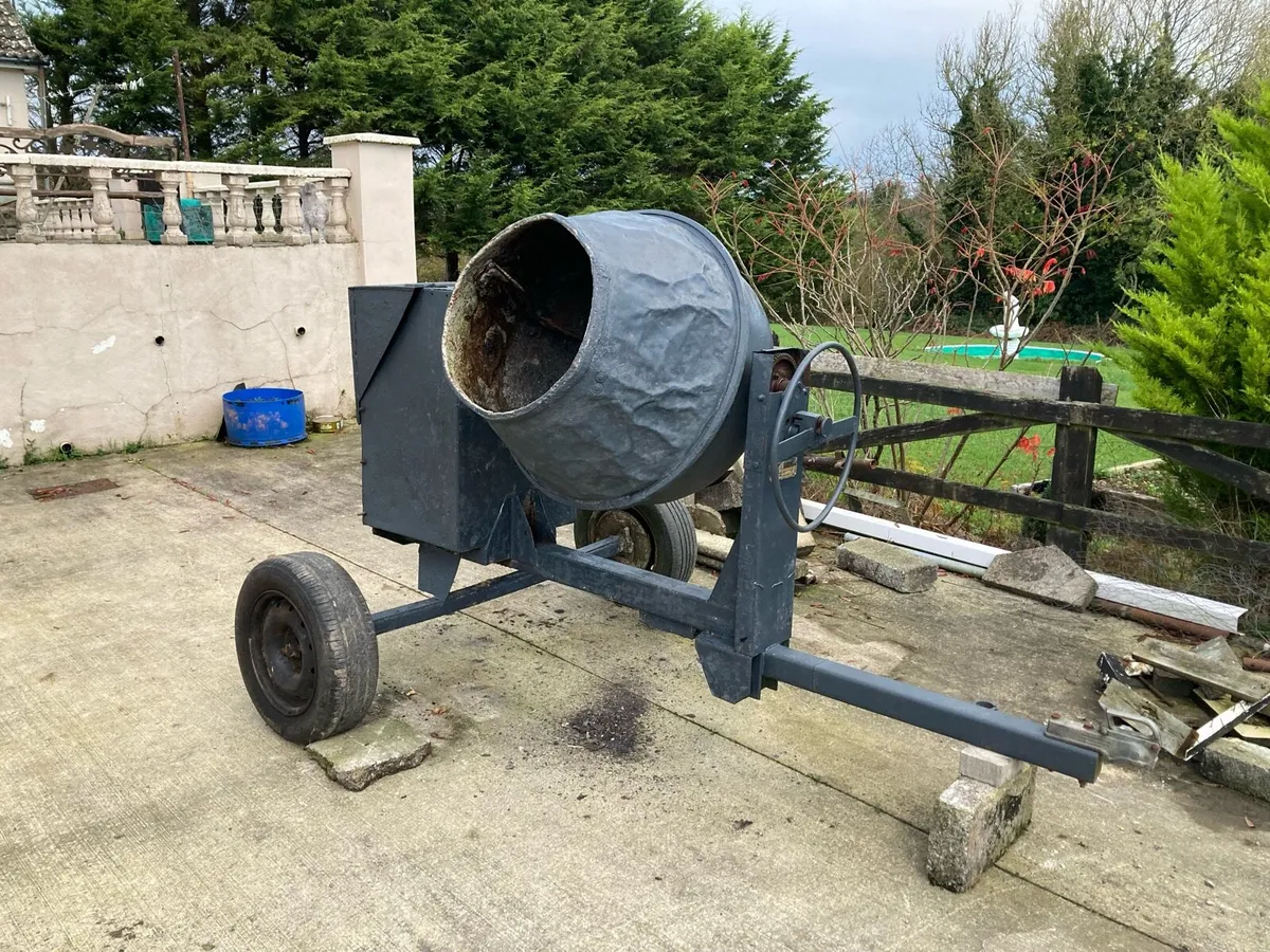 CEMENT MIXER - Image 2