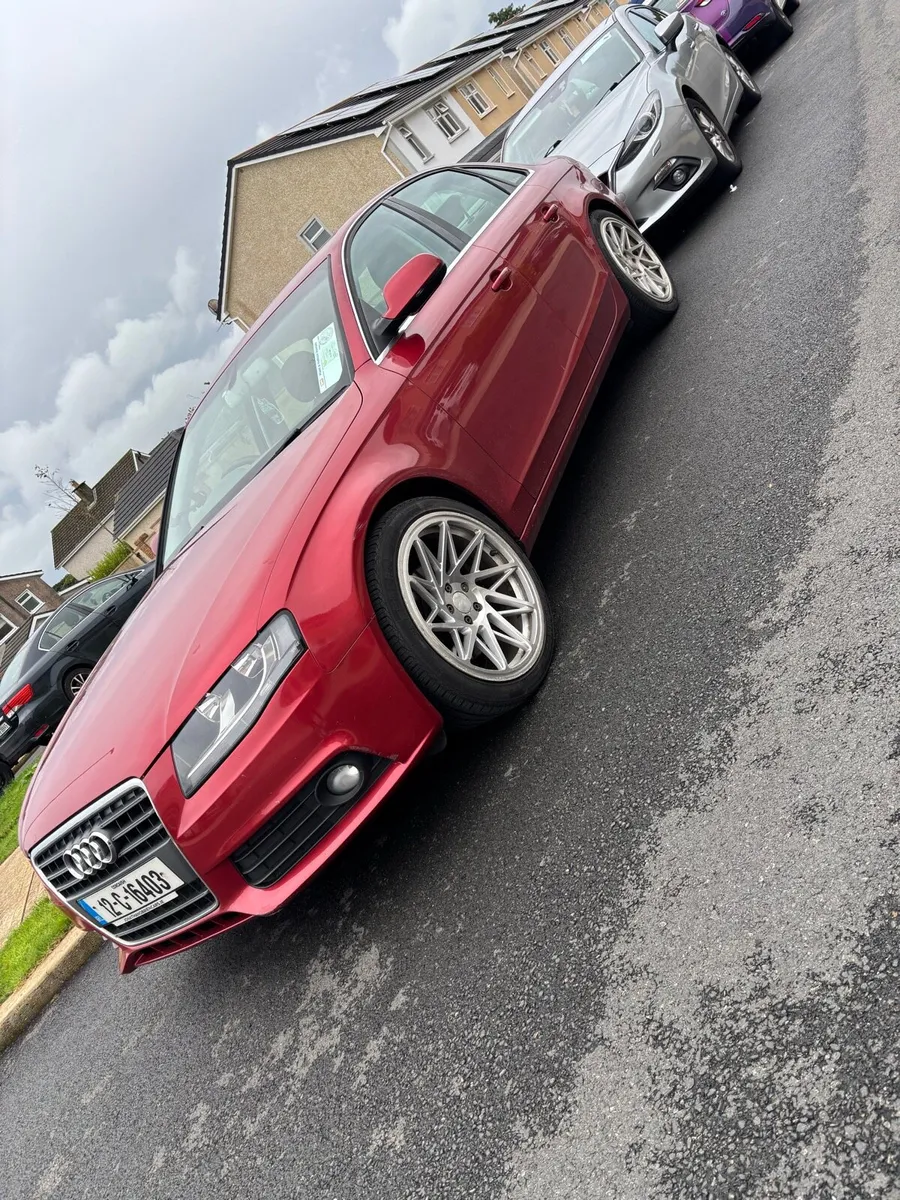 Audi A4 - Image 1