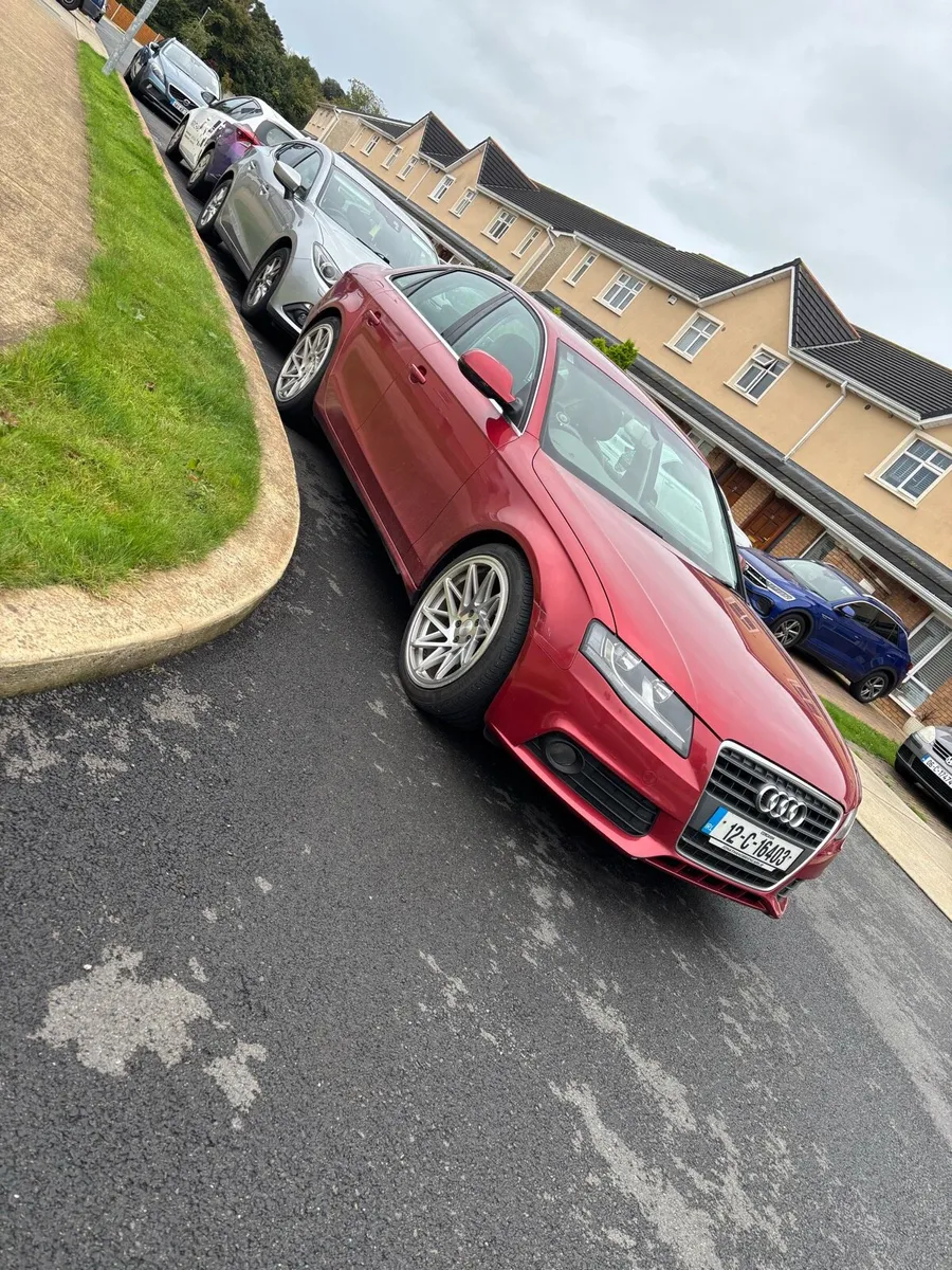 Audi A4 - Image 2