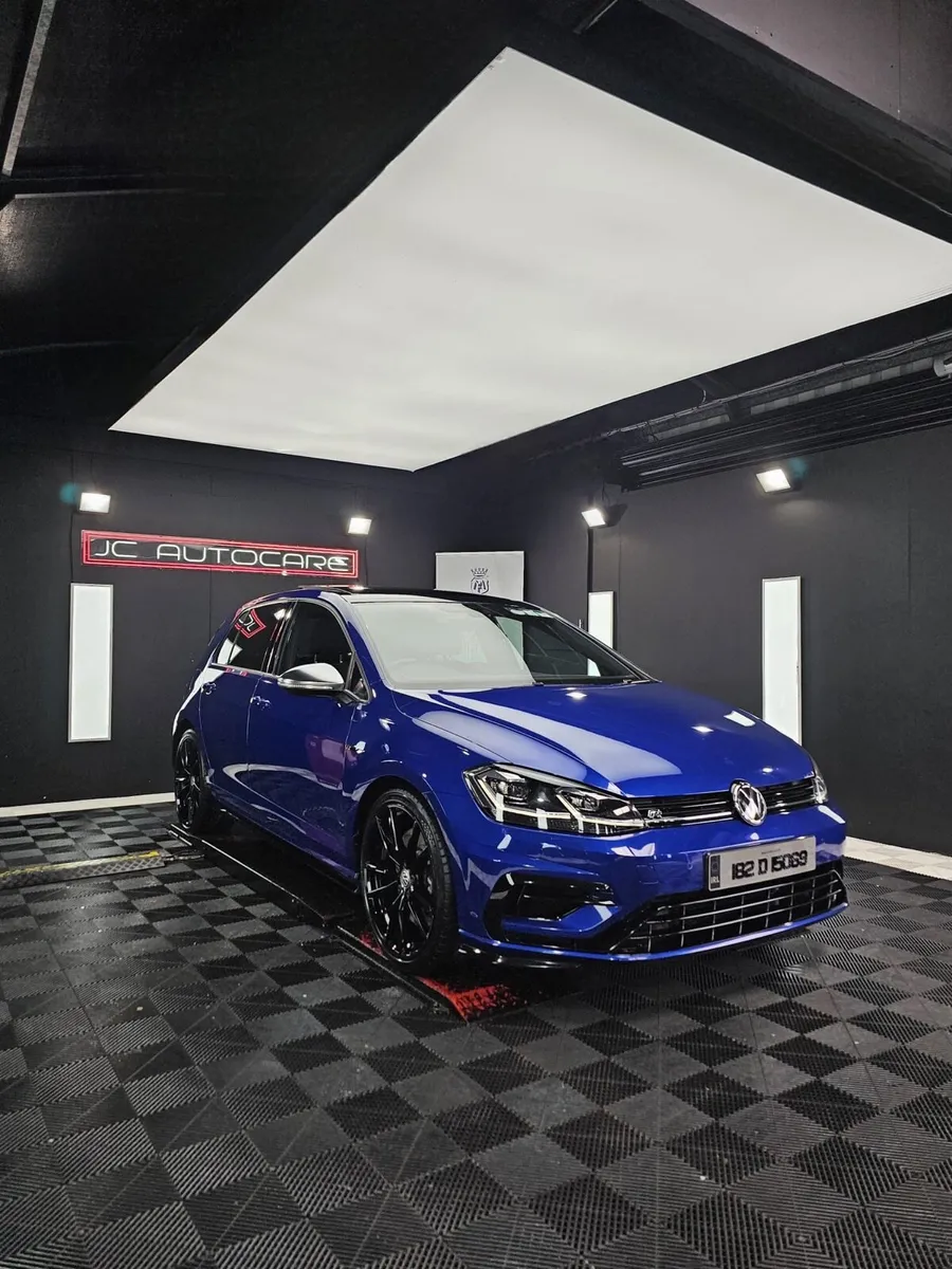 Volkswagen Golf R 2.0 TSI 310BHP - Image 3