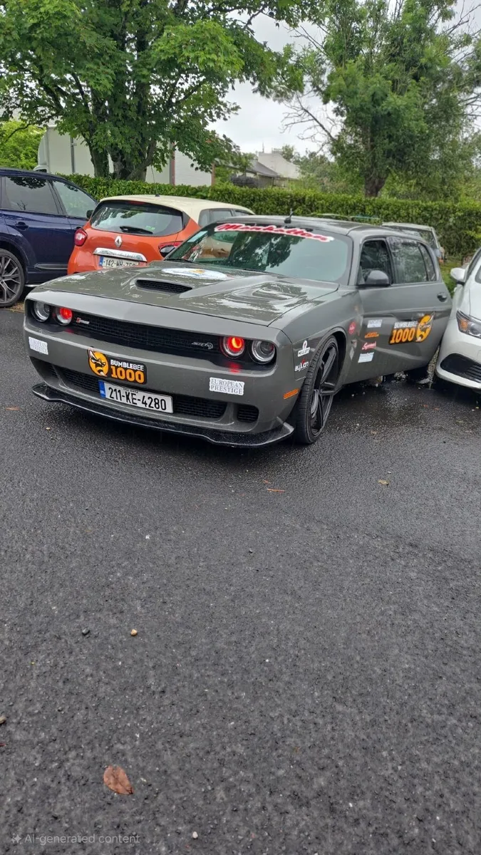 DODGE CHALLENGER SRT 211 - Image 4