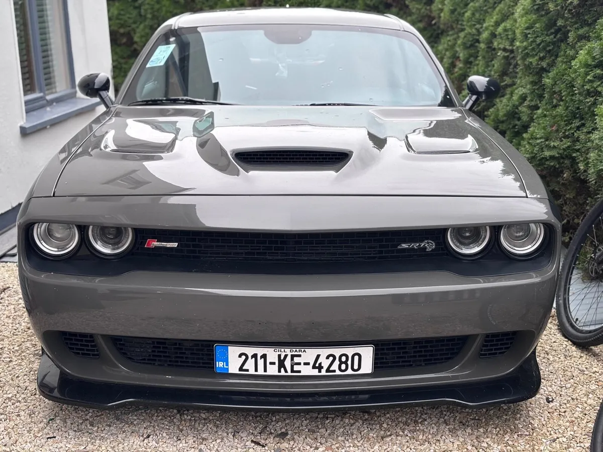 DODGE CHALLENGER 5.7ltr 2021 - Image 2