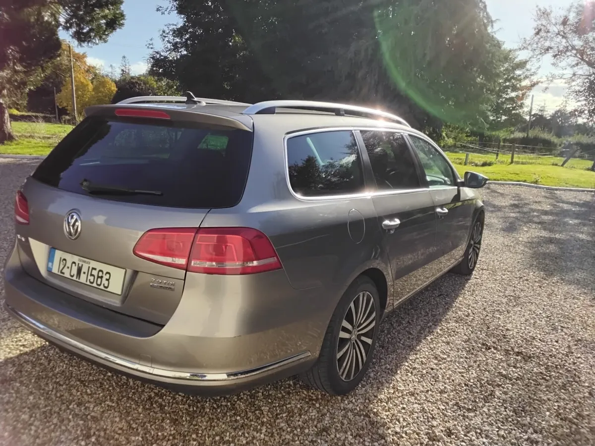 Car - Image 3