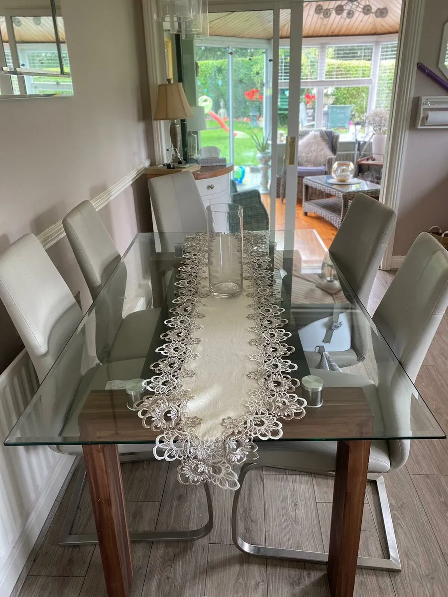 Kitchen table - Image 4