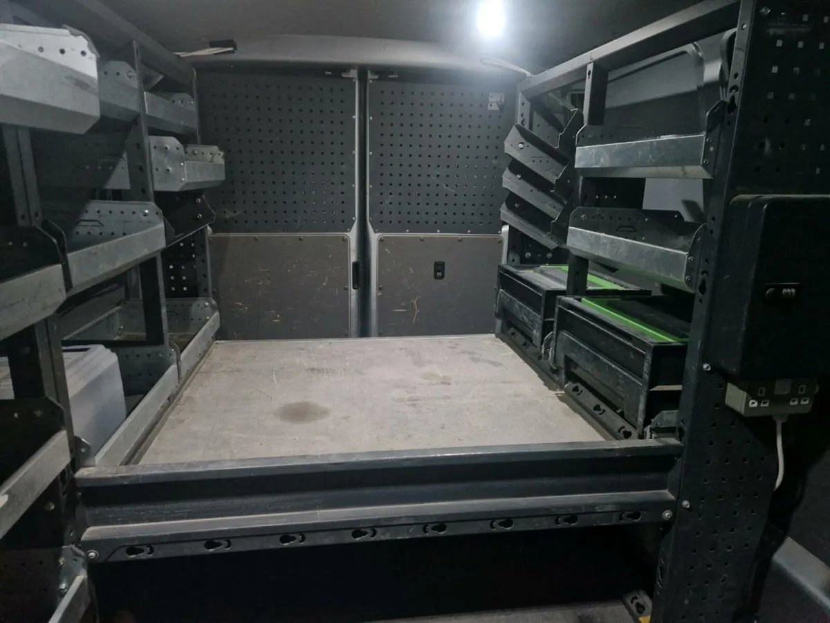 Bott Van Shelving - Image 4