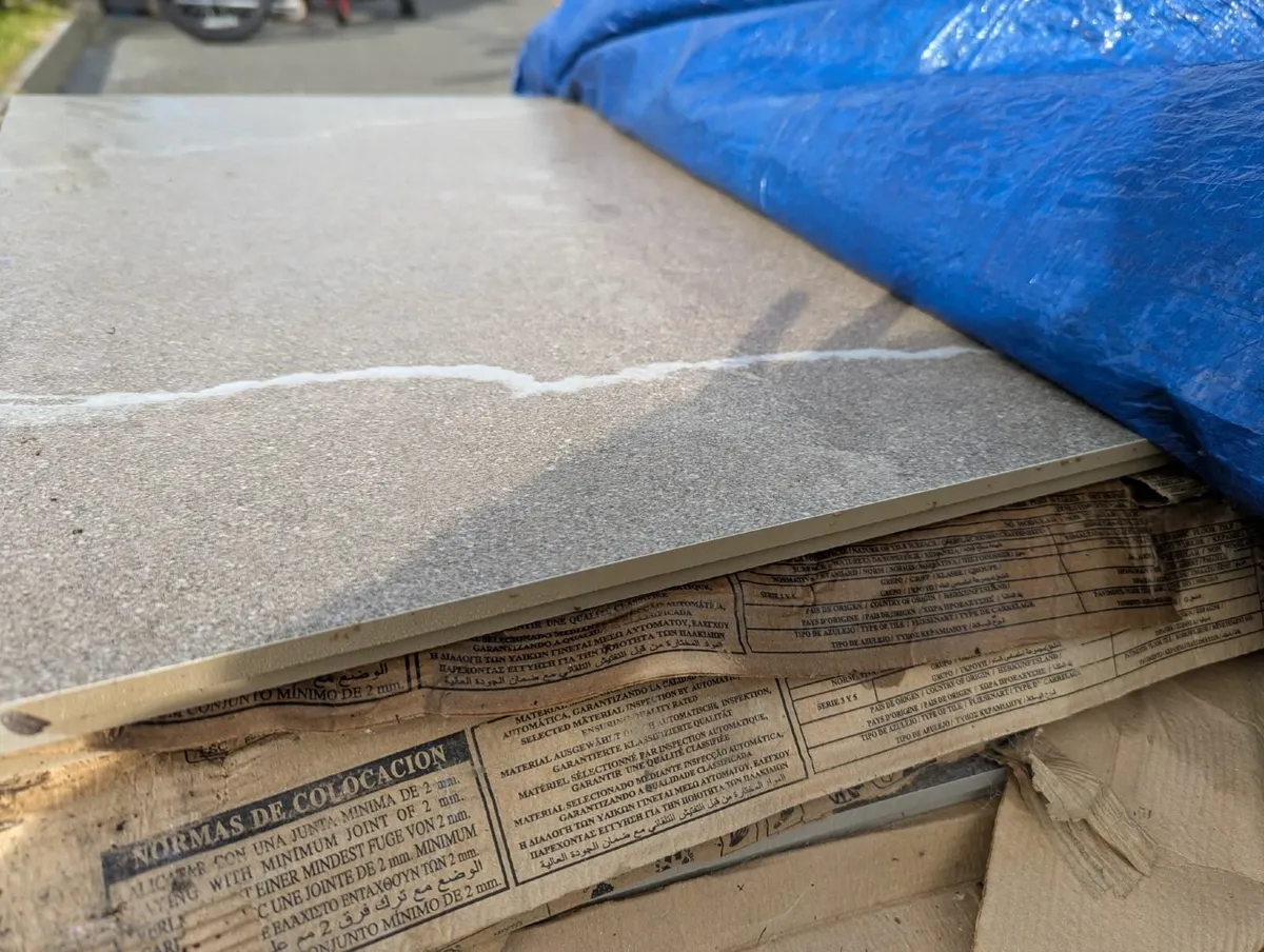 Kitchen Floor Tiles - Image 4