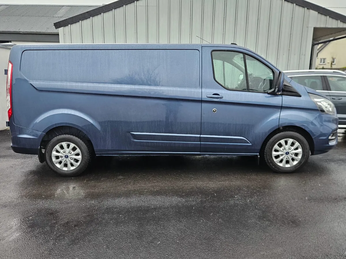 22 FORD TRANSIT CUSTOM 300 LIMITED LONG WHEEL BASE - Image 4