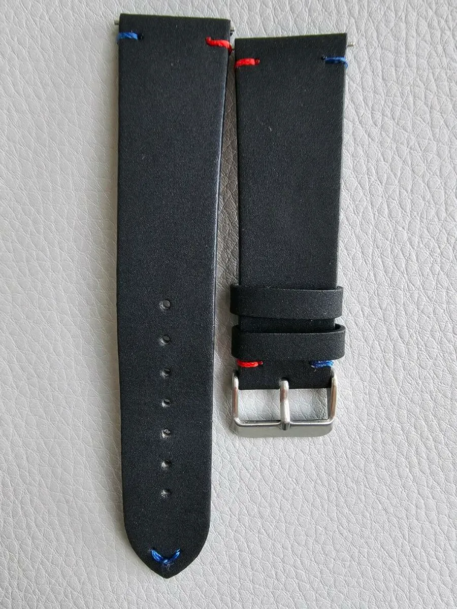 Black strap for 22mm Watch - Image 2
