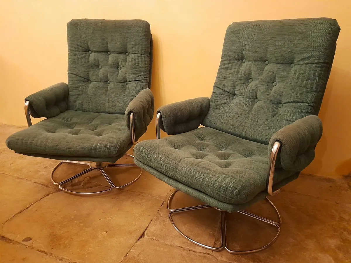Pair of 1970s Terence conran habitat chairs - Image 1