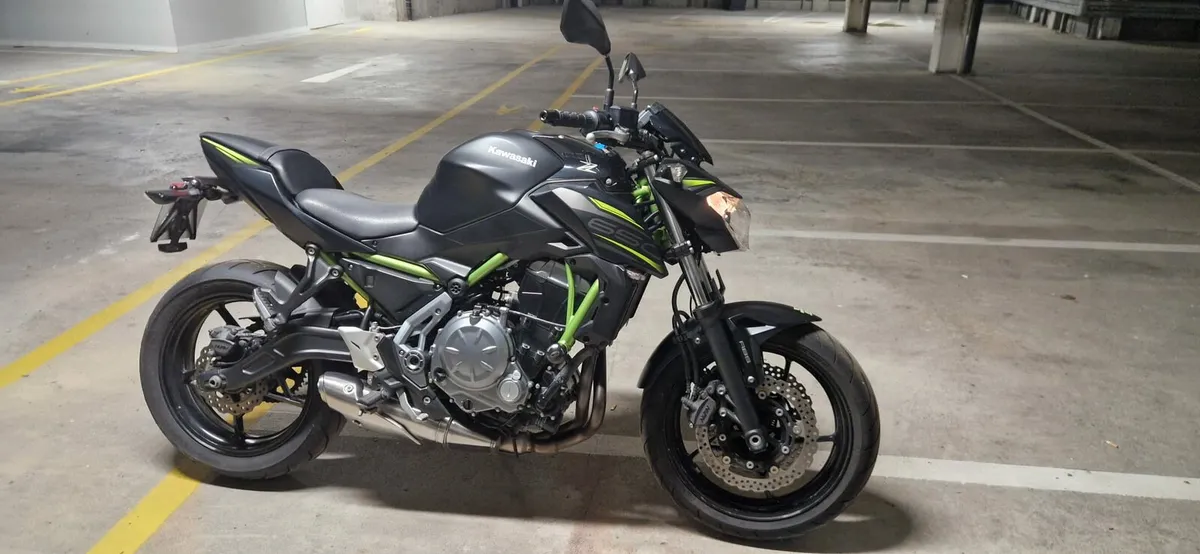 191 Kawasaki Z650 - Image 4
