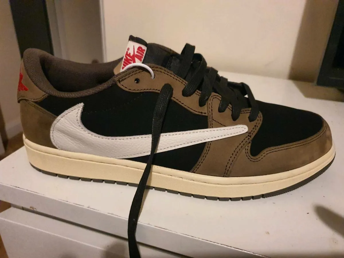 Nike Air jordan 1 low Travis Scott - Image 1