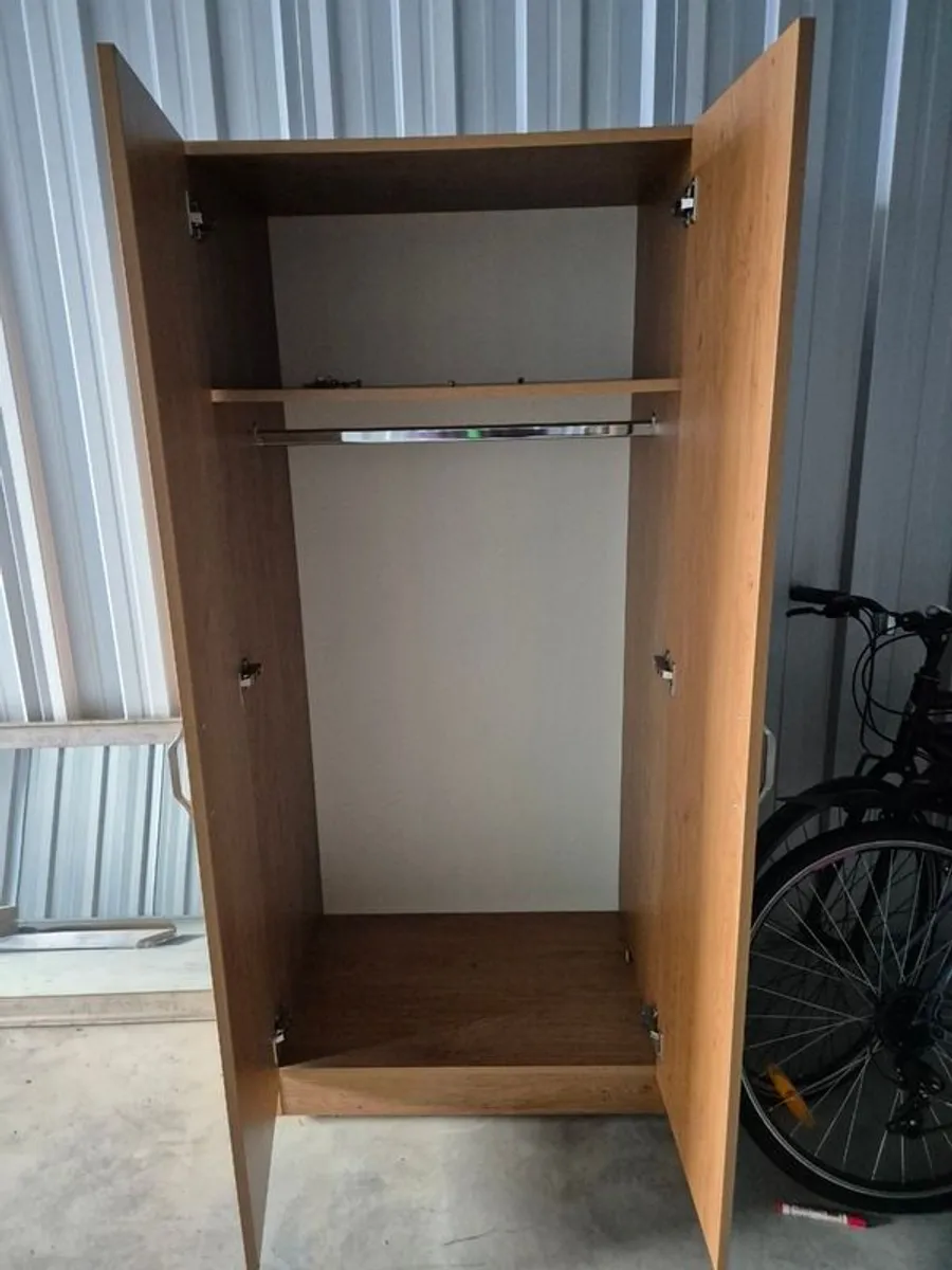 Home Furniture - Image 4
