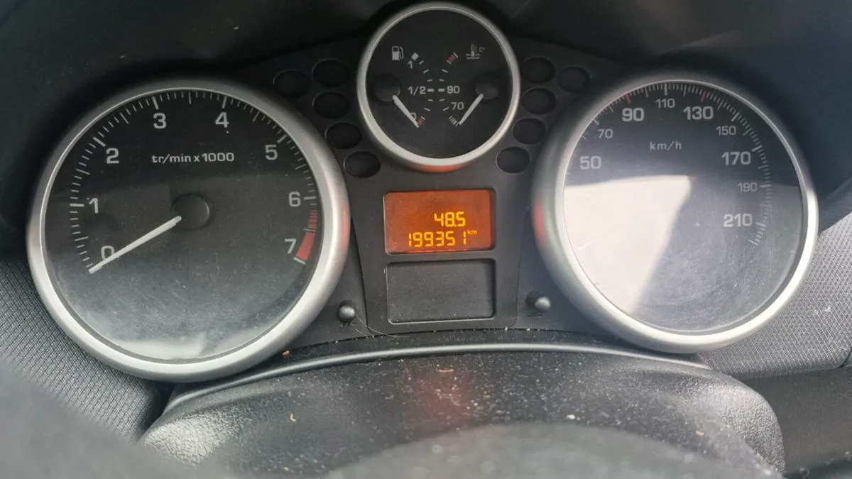 Peugeot 207 2008 - Image 4