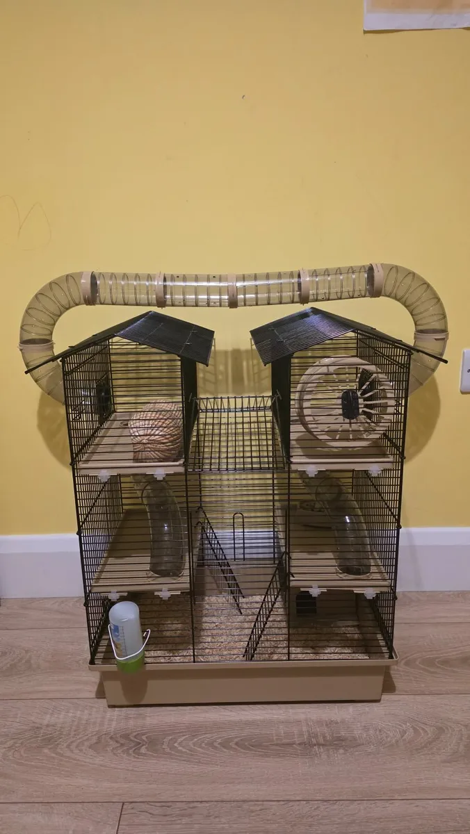 Hamster cage - Image 1