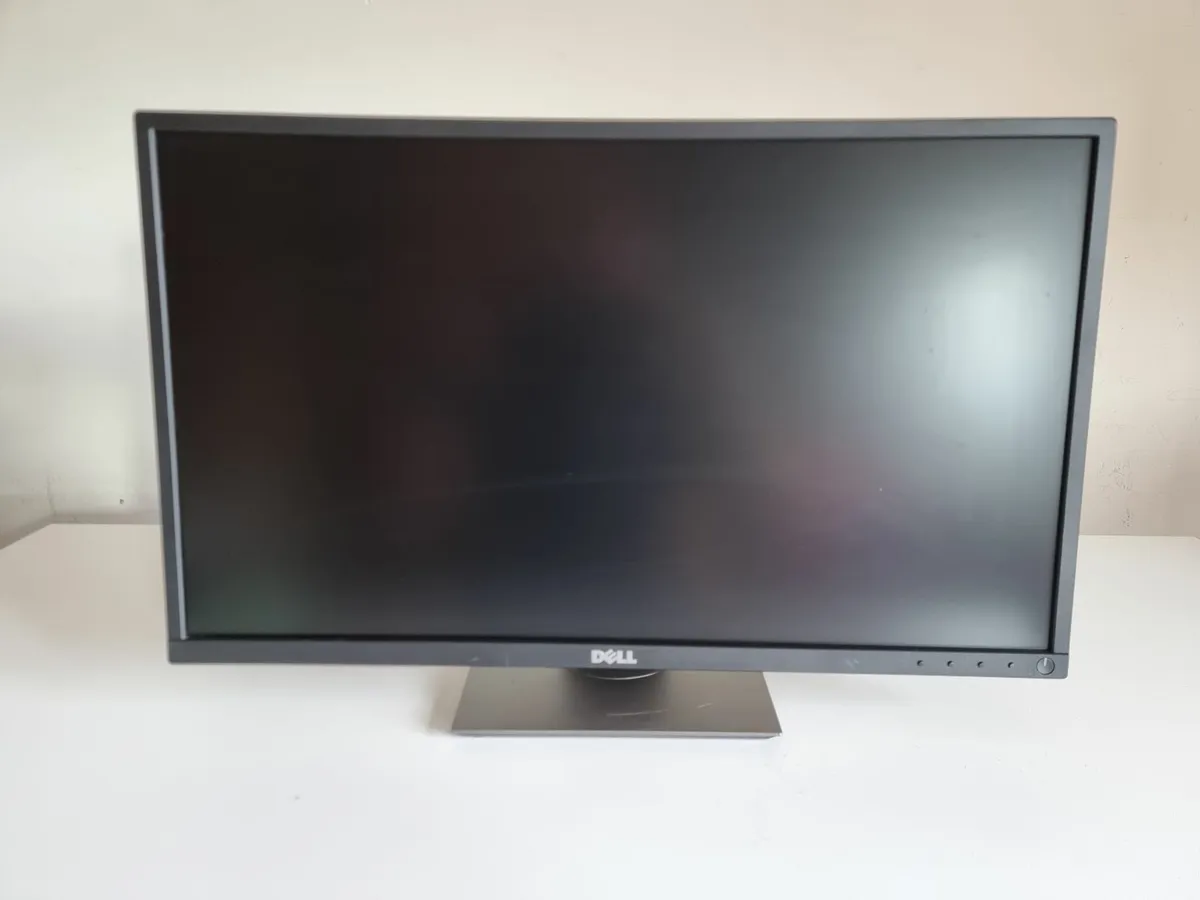 Dell 24" Flat Panel Monitor - Image 3