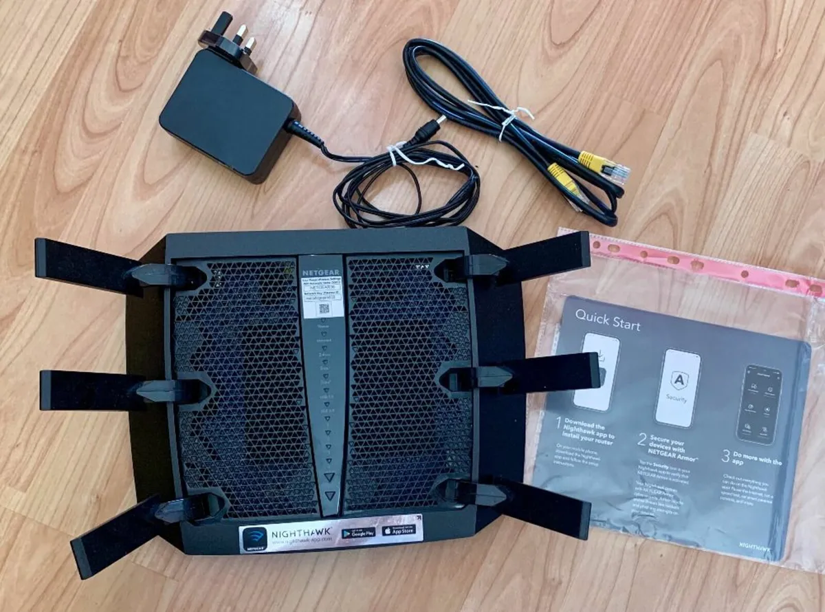 Nighthawk X6 AC3200 Tri Band Router-Model R8000 - Image 2