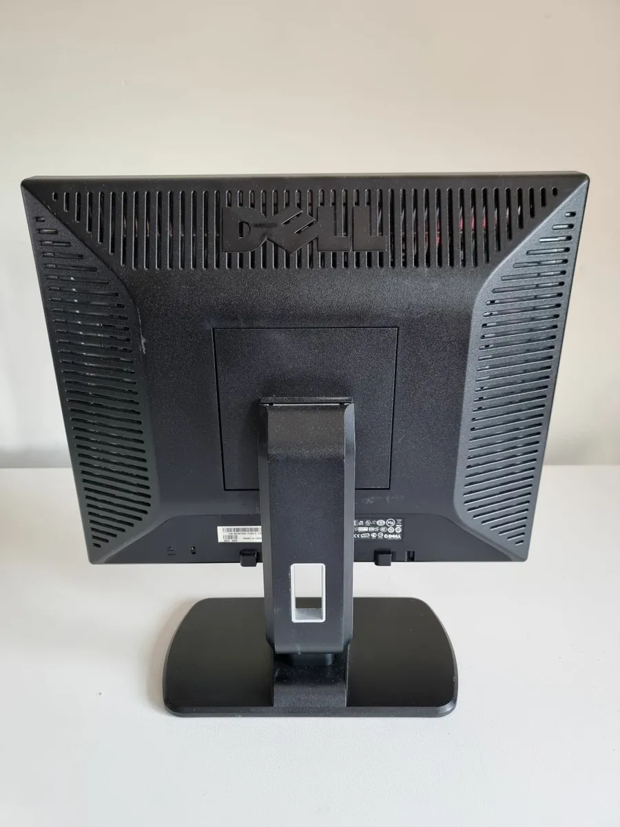 Dell 17" Flat Panel Monitor - Image 3