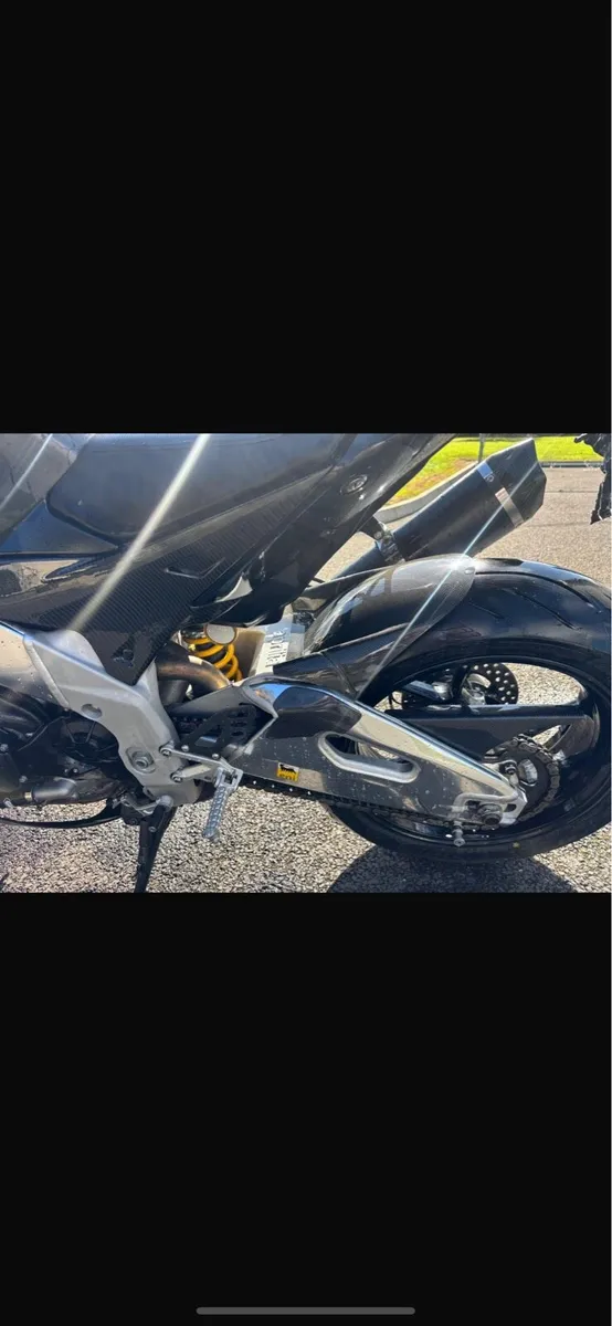 Aprilia tuono - Image 4