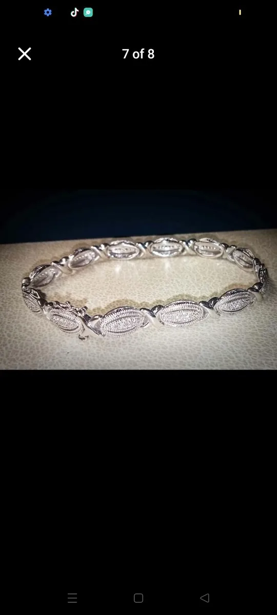 Beautiful Diamond Bracelet - Image 4