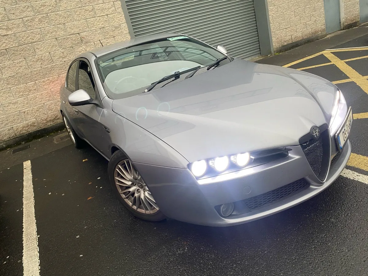 Alfa Romeo 159 JTDm - Image 2
