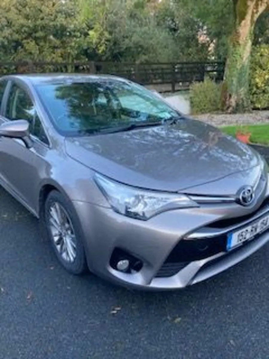 Toyota Avensis 2015 - Image 1
