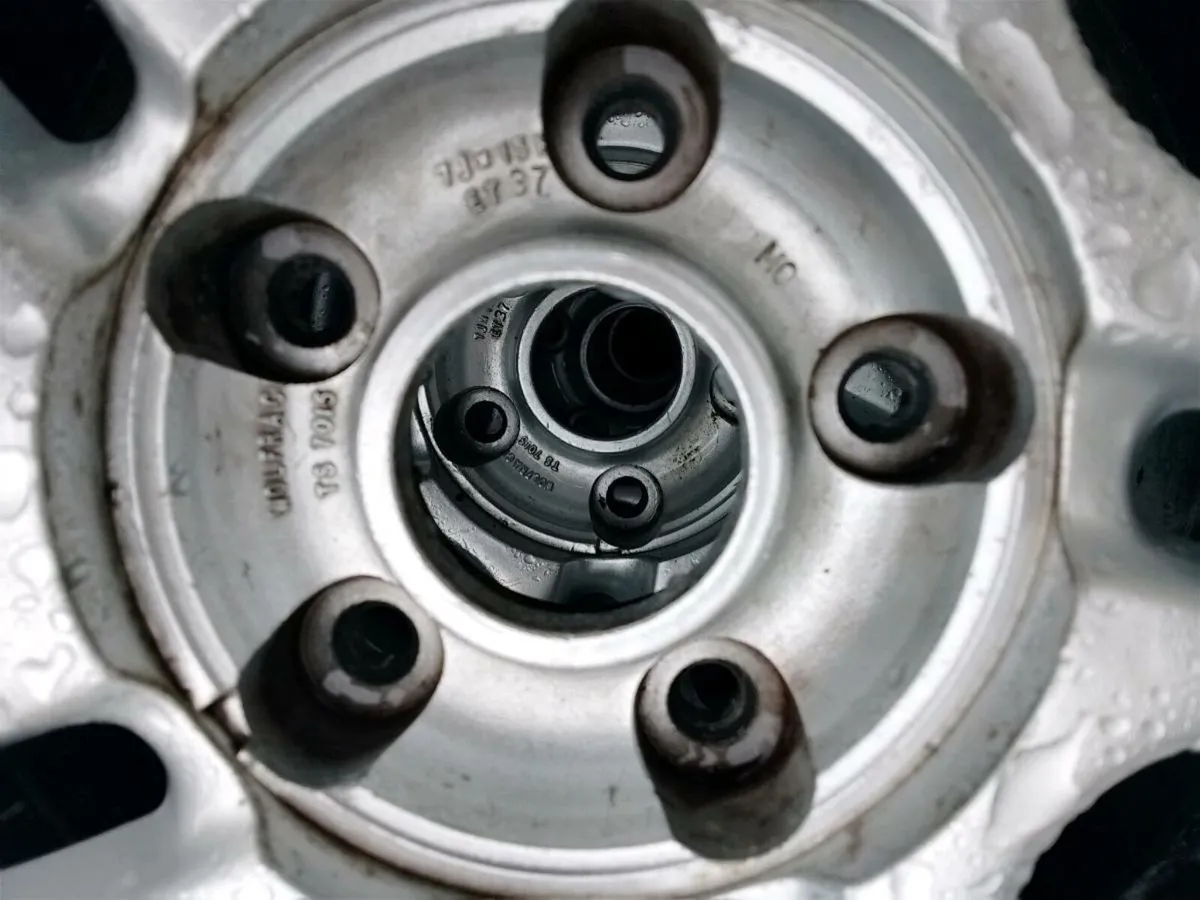 Alloy wheels - Image 4