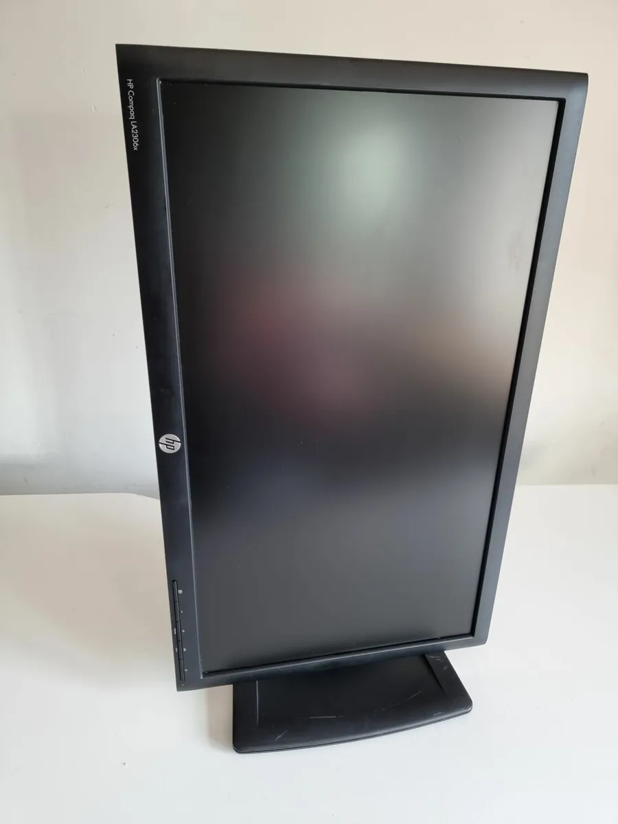HP 23" Flat Panel Monitor - Image 4