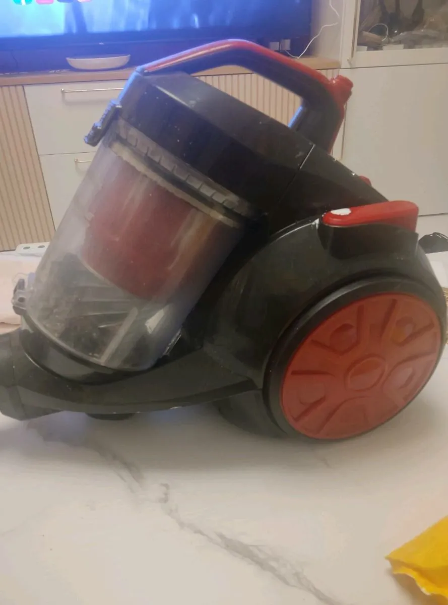 FREE One Red Armchair — Limerick - Image 2