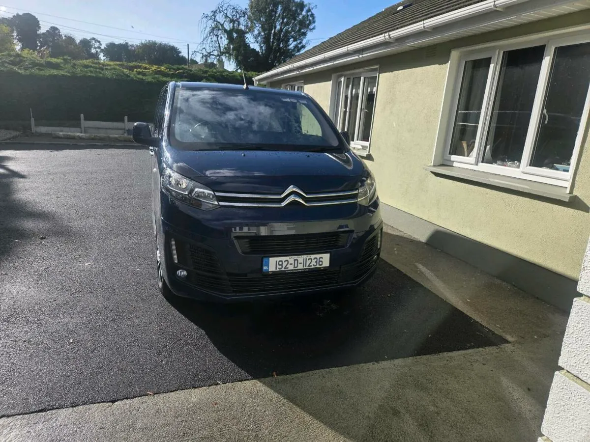 192 citreon 8 seater - Image 2