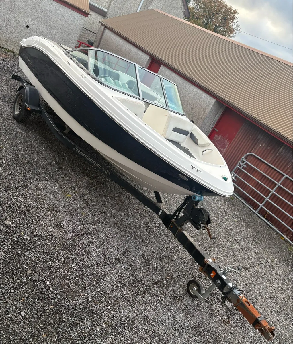2013 Chaparral H2O - Image 2
