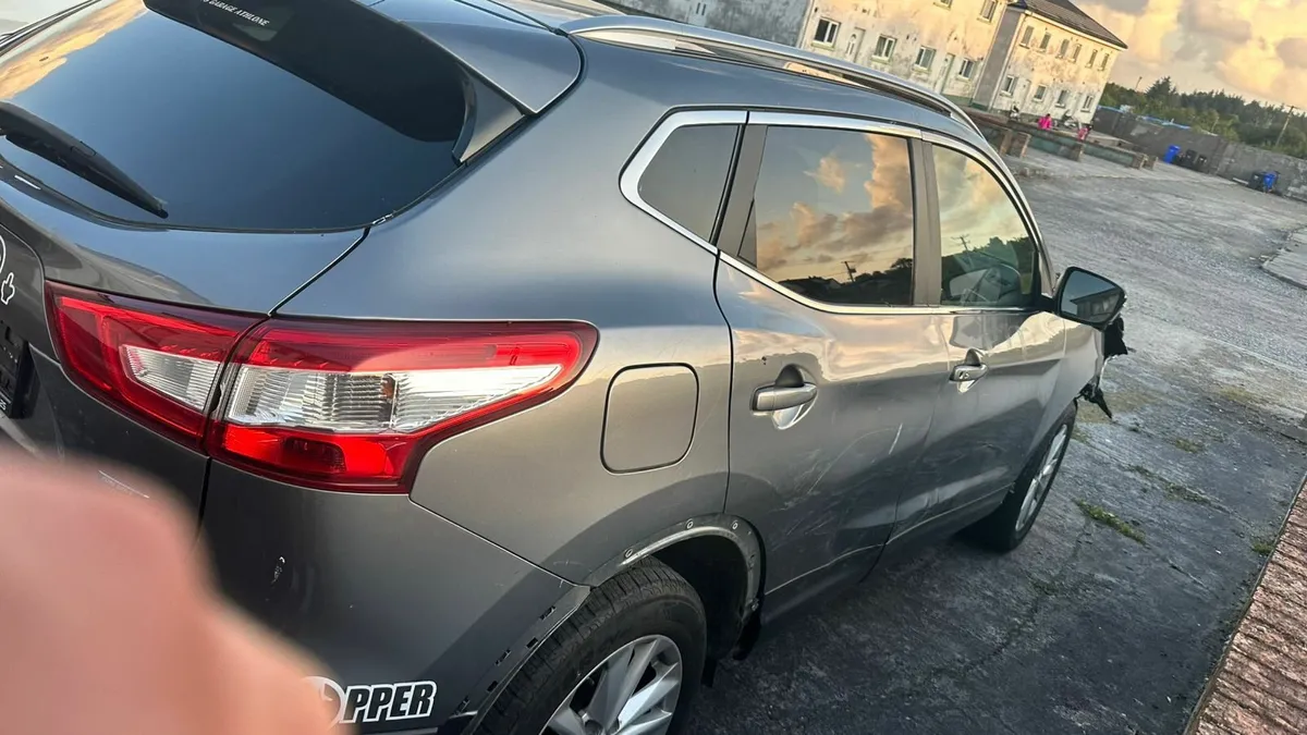 Nissan Qashqai for breaking selling complet - Image 1