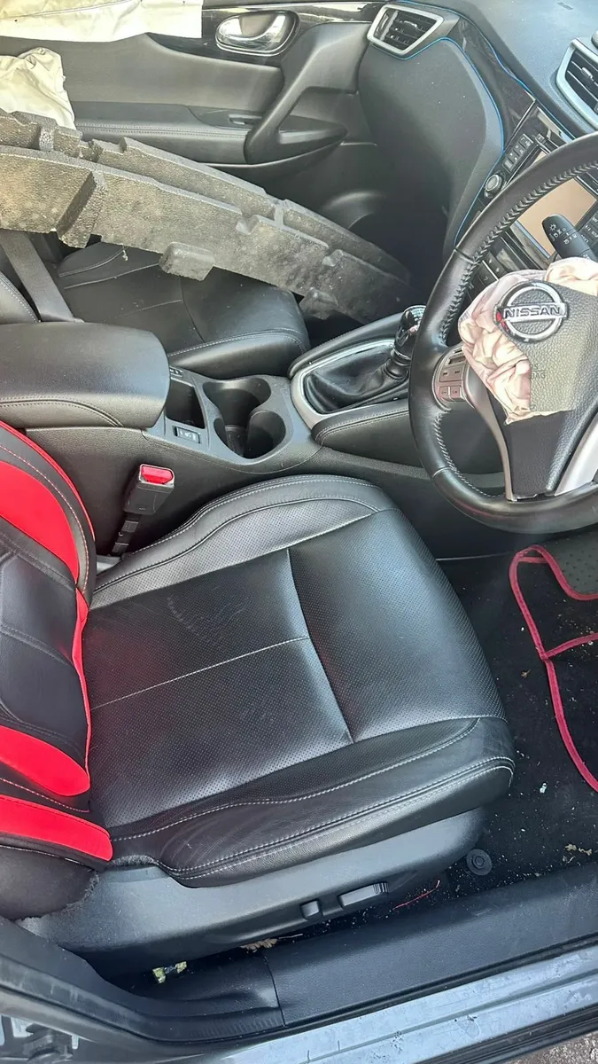 Nissan Qashqai for breaking selling complet - Image 2