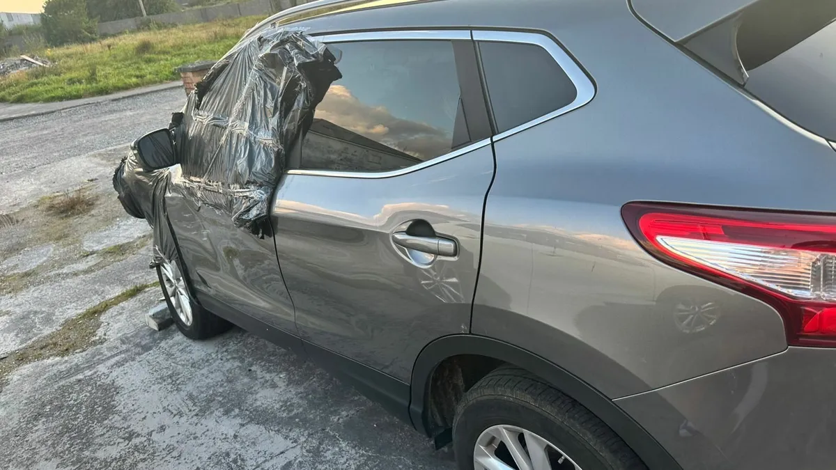 Nissan Qashqai for breaking selling complet - Image 4