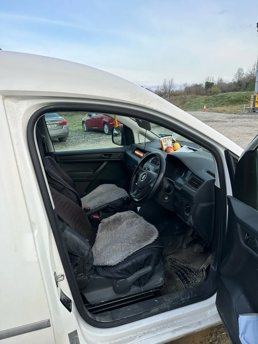 Wolkswagen Caddy 2.0l - Image 2