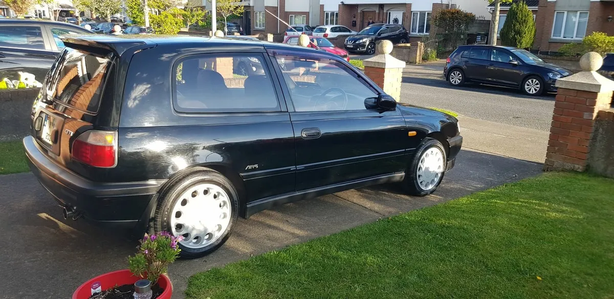 Nissan Pulsar 1991 - Image 4