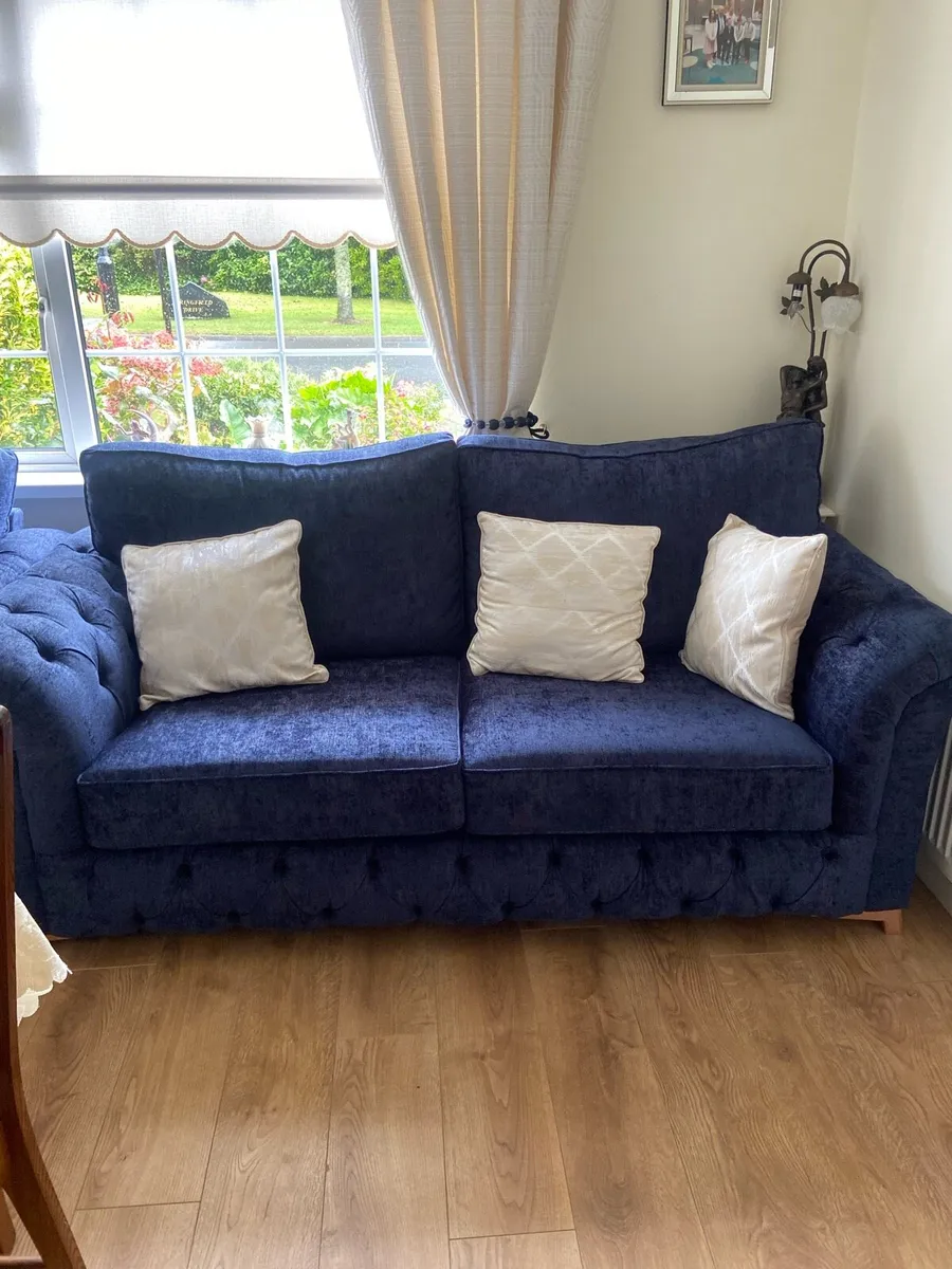 Couch and 2x Armchairs - Image 1