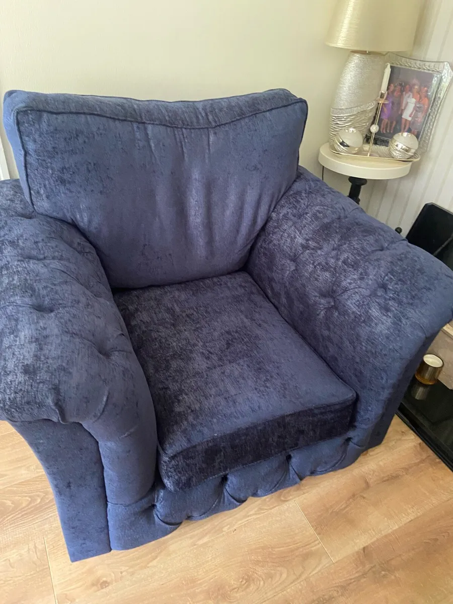 Couch and 2x Armchairs - Image 3