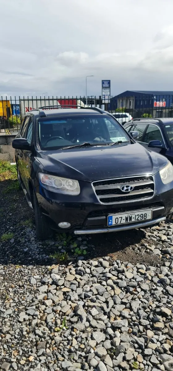 Hyundai Santa Fe 2007 Automatic 2.2 - Image 3