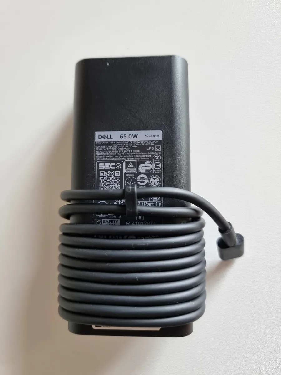 Dell 65w AC Adapter Laptop Charger USB-C - Image 1