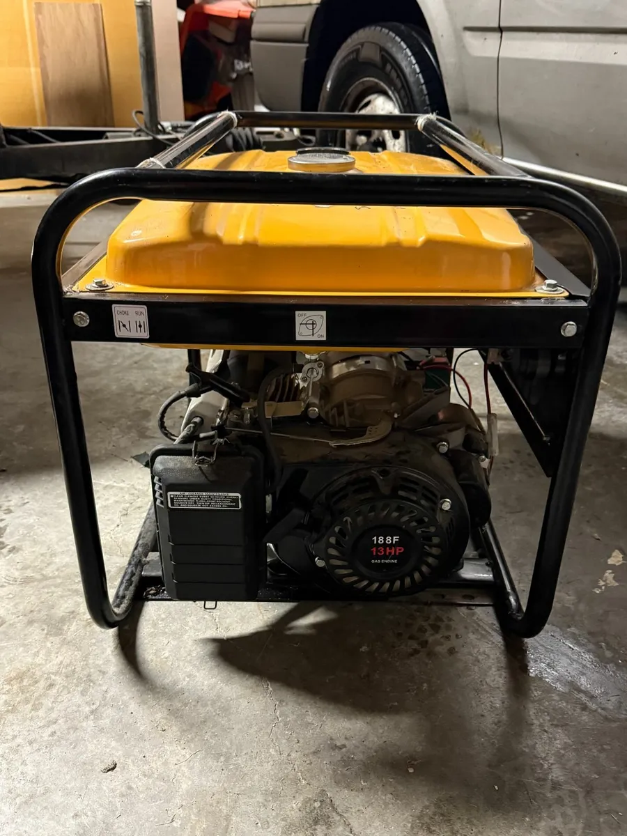 petrol generator - Image 3