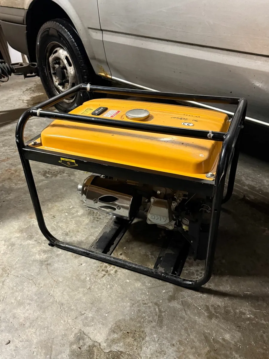 petrol generator - Image 4