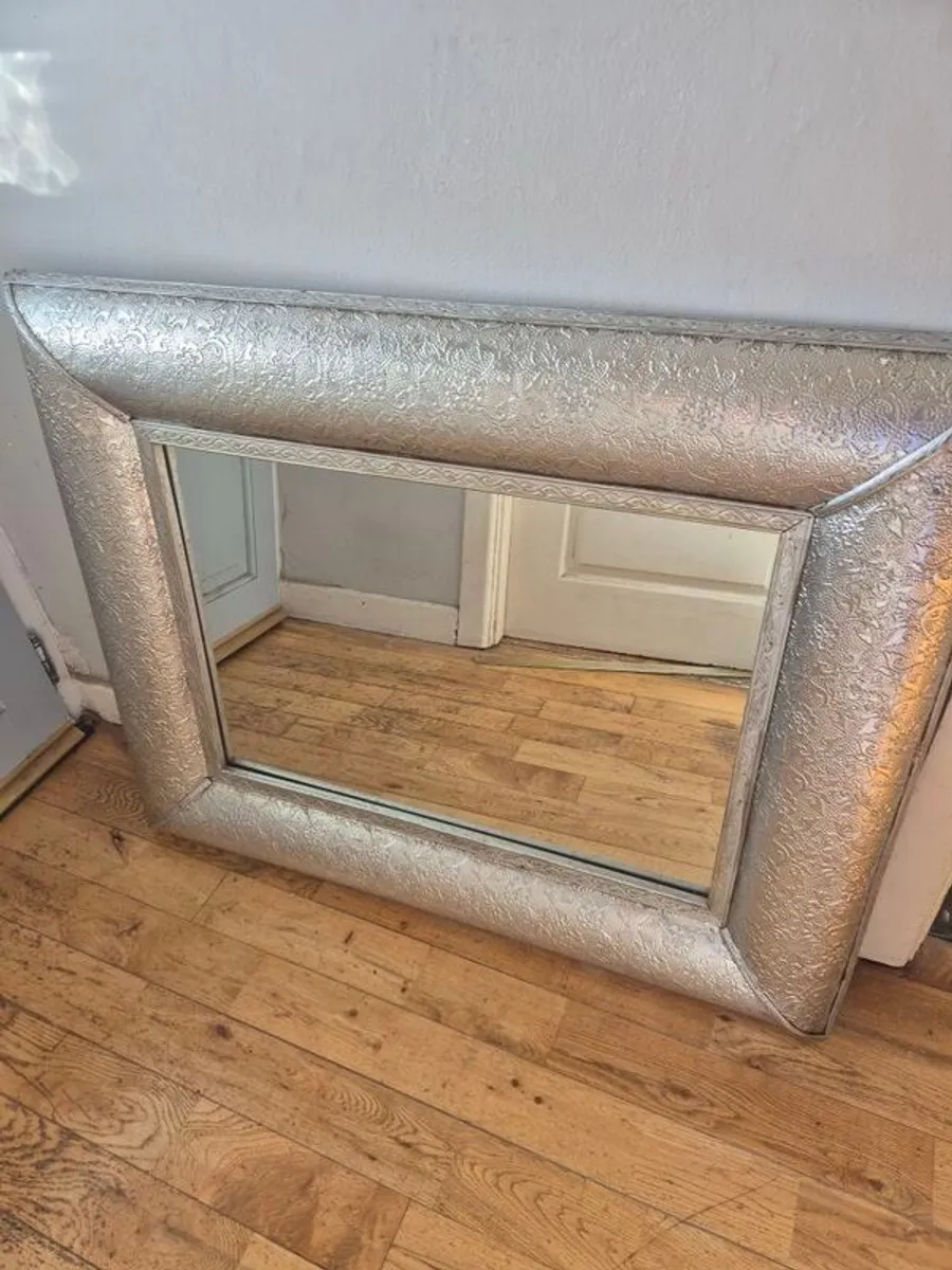 Mirror - Image 2