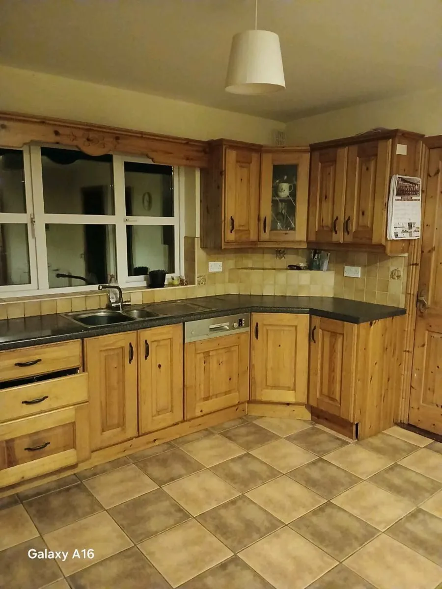 Kitchen - Image 1