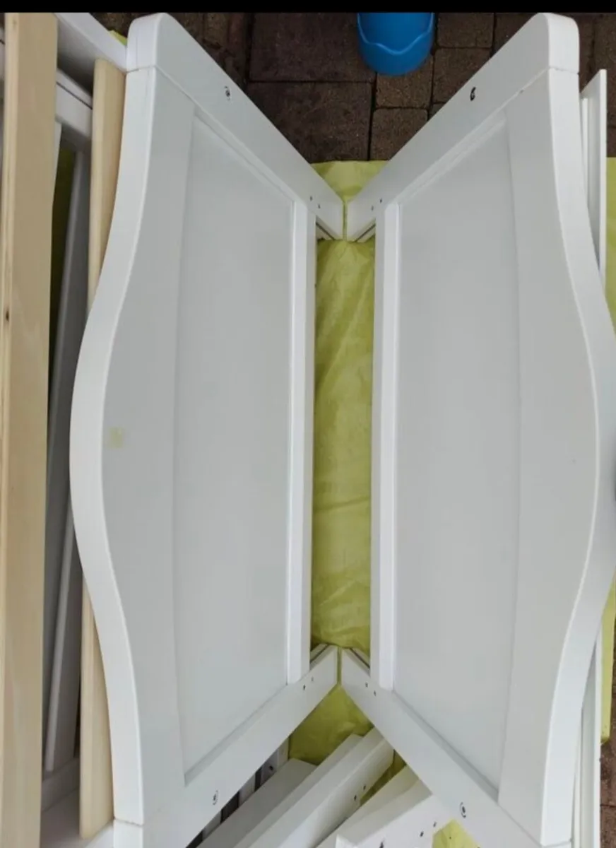 Babylo Ella Cot Bed - Image 3