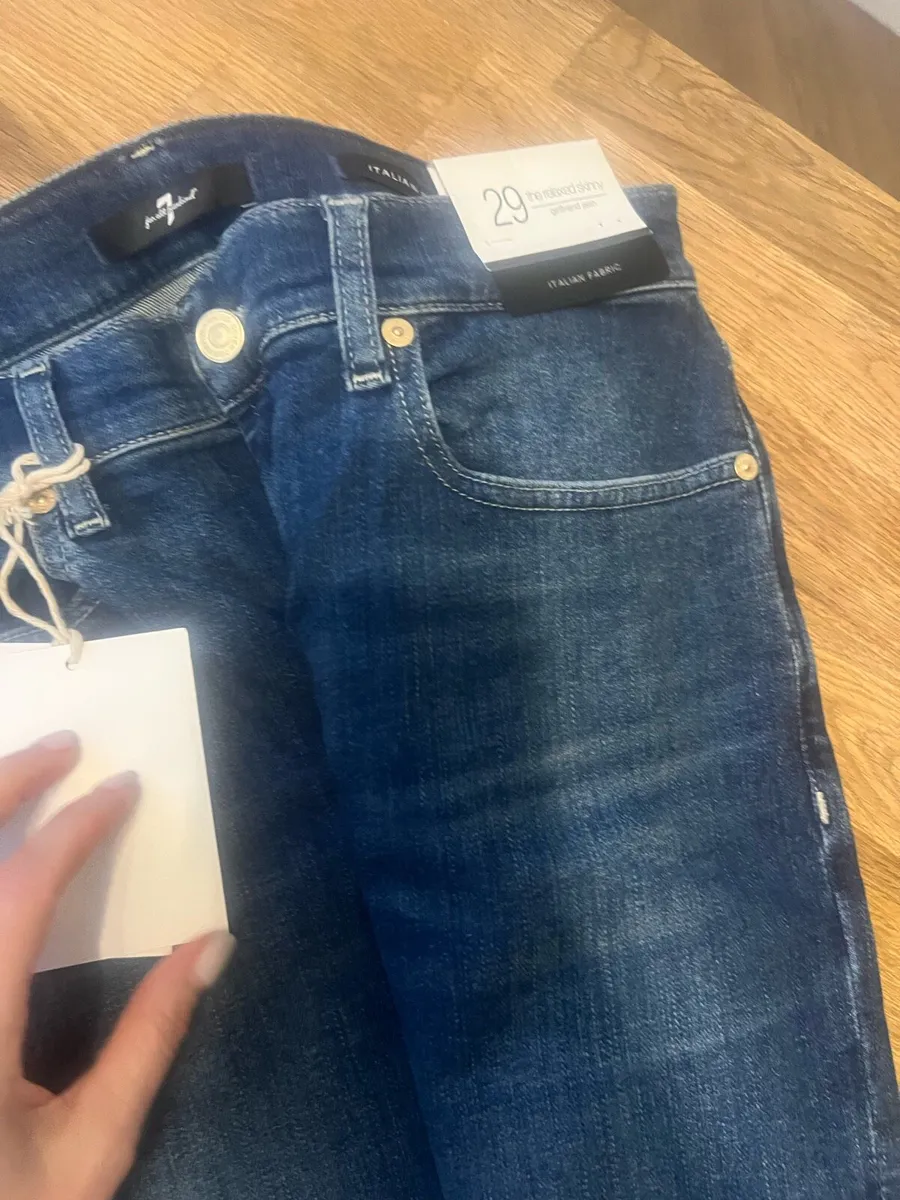 7 jeans new - Image 1