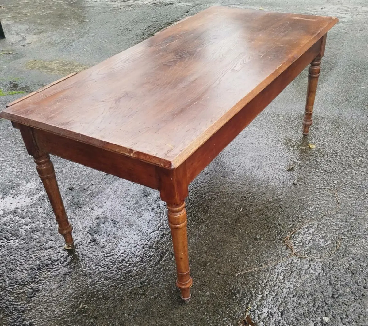 Kitchen Table - Image 2